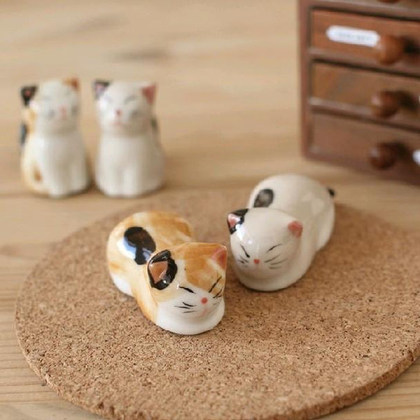 6 Piece Ceramic Cat Chopsticks Holders Set