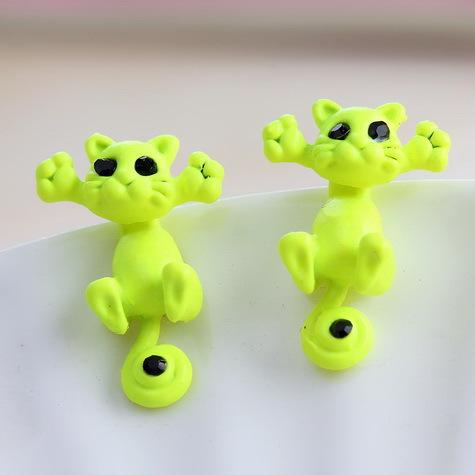 Cuddly Cat Earrings