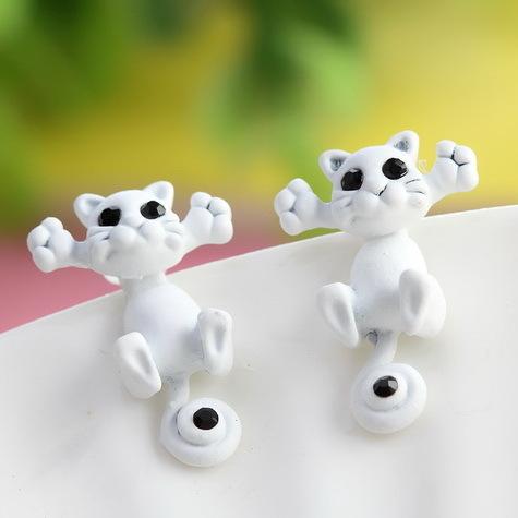 Cuddly Cat Earrings