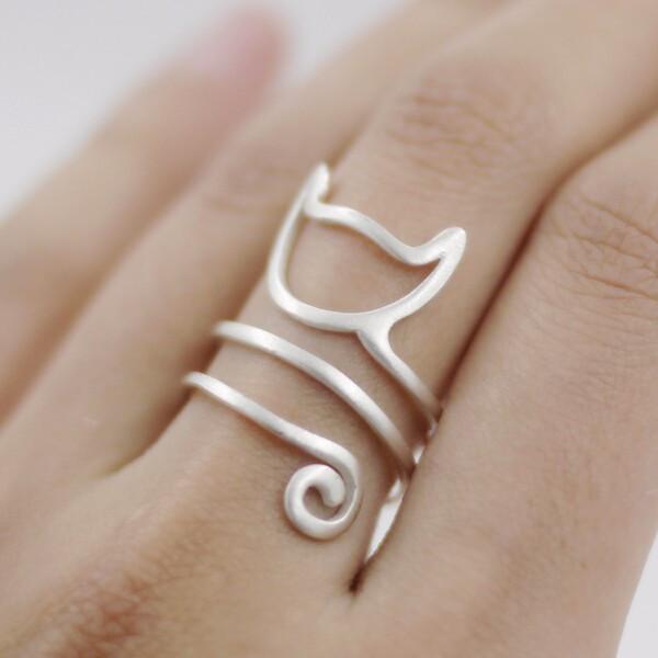Cat Shaped Wrap Around Ring