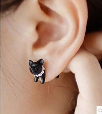 Cat Pearl Stud Earrings